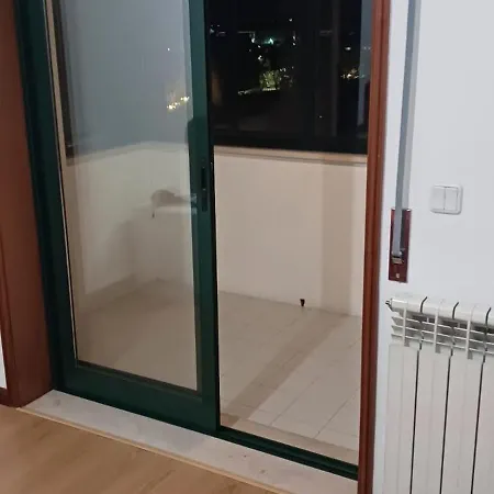Com Varanda Solteiros